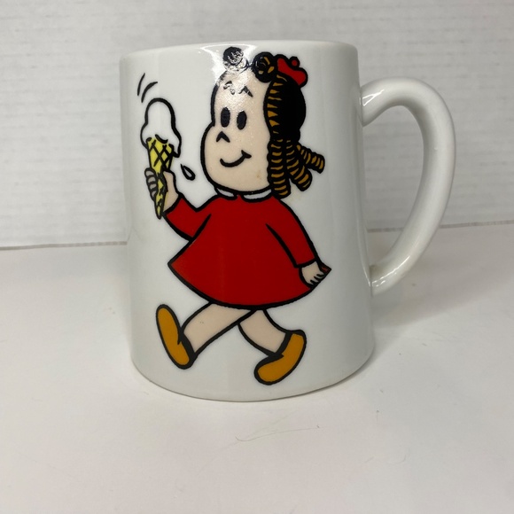 Rare!! Porcelain Little Lulu Musical Coffee Mug Schmid Bros Excellent Condition! - Picture 7 of 9